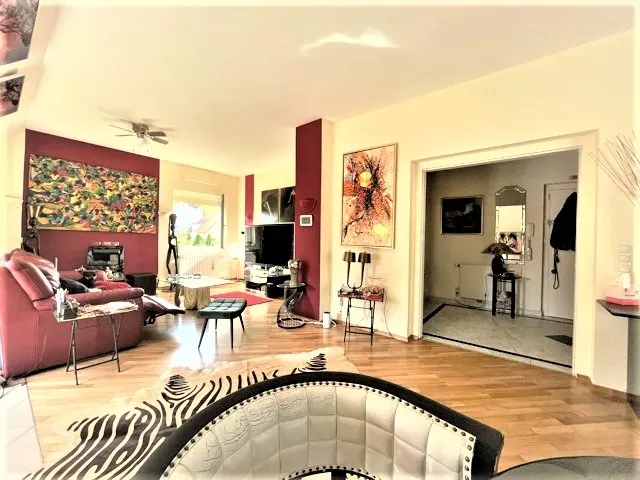 Dachgeschoss Loft Wien lounge kunst – Immobilienmakler Wien | IZY Immobilien Dachgeschoss Loft Wien lounge kunst – Immobilienmakler Wien | IZY Immobilien